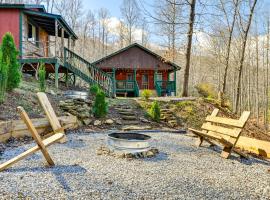 Smoky Mountain Cabin with Camping Area and Fire Pit!, hotel in Whittier