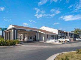 Quality Inn & Conference Center Panama City, hotel v destinaci Panama City
