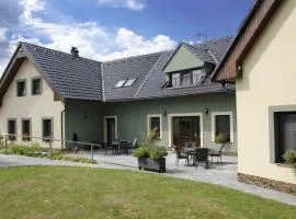 Apartmány pod lípou