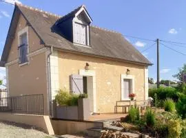 Gîte tout confort avec terrasse spacieuse, jardin clos et équipements modernes, à 45 mn du Mans - FR-1-381-557