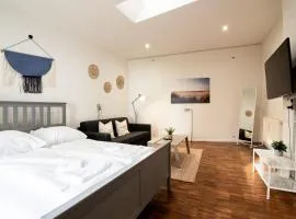 Hamburg - 2 Bedrooms for up to 11 guests