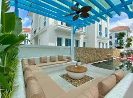 La Perla - Villa bể bơi riêng gần bãi biển, khách sạn ở Hạ Long