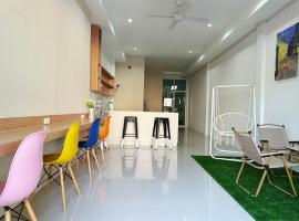 BeHome and Hostel, aparthotel em Chiang Mai