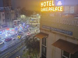 Hotel Lake Palace By G L Group, hotel v destinácii Ahmedabad (Maninagar)