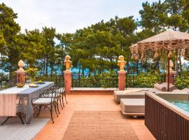 Scorpios Mansion Loft / Downtown Skala / Seaside, hotel v destinaci Skála Kefalonia