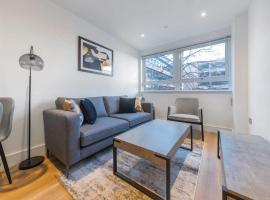 Modern 1 Bedroom Apartment in East Grinstead, hotell sihtkohas East Grinstead