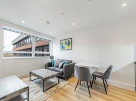 Modern Studio in Central East Grinstead, apartment in East Grinstead