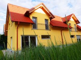 Charmante Doppelhaushälfte im idyllischen Stainz, casa vacacional en Stainz