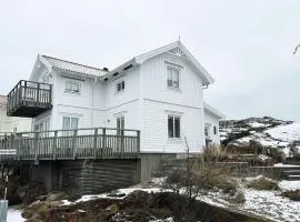 Well laid out villa in central Skarhamn, Tjorn