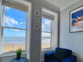 Waimea Apartments - Sea Views South Bay Scarborough Free Parking, hotel in Scarborough