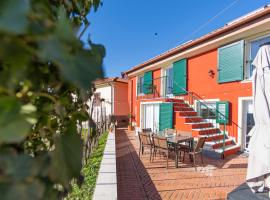 B&B La Volpe, hotel em Moneglia