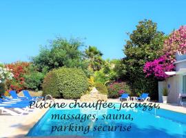 Hotel Les Jardins de Bormes, hotell i Bormes-les-Mimosas