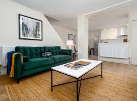 GuestReady - Spacious retreat at Grange Park, family hotel in London