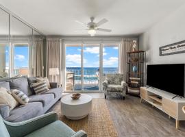 Majestic Sun Beach Resort by Panhandle Getaways, khách sạn ở Destin