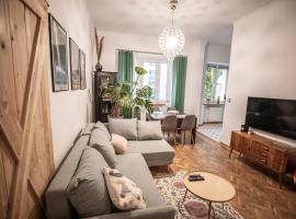 Apartament Miedziana City Center, hotel dicht bij: metrostation Rondo Daszyńskiego, Warschau