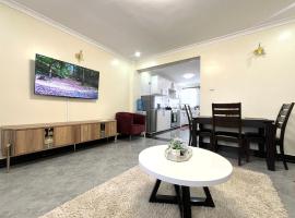 Naka Executive Suites With Balcony, Amazing Lake Nakuru View, GYM, apartment in Nakuru