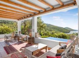 Villa Viviere -Nestled just 100 meters above the charming village of Sivota