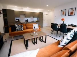 Modern City Centre Apartment, íbúð í Exeter