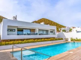 Genoveses Suites, 3 Hab, garaje, piscina, solárium y WiFi