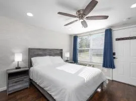 Downtown Kimmswick Room~Renovated~Prime Location