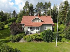 Villa Kasukkala, hotel with hot tubs in Lappeenranta
