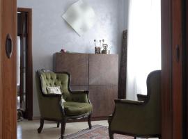 Tin House, hotel a Potenza