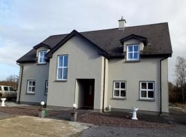 The Corrigeen Douglas Lodge Holiday Homes, hotel v destinaci Keadew
