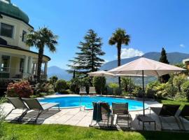 Villa Hochland, hotel cerca de Balneario de Merano, Merano
