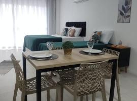 Studio no Bairro Cordeiros, nhà nghỉ dưỡng ở Itajaí