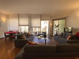 Dormire tra foto d’autore