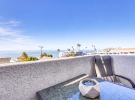 Pismo Beach Condo with Balcony Near Wineries! อพาร์ตเมนต์ในปิสโมบีช