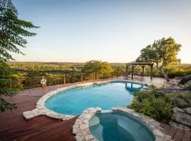 Valley View - Hill Country home with swimming pool, beautiful hillside view!
