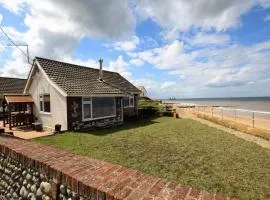 2 Bed in Bacton 75391