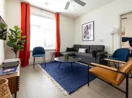 Modern Nulu 2BR CozySuites 05