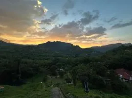 Mágica cabaña en la montaña