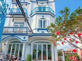 Blue Fish Villa, Hotel in Tân Thành (1)