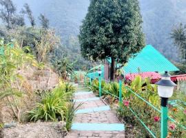 Valley view camps &cottages, camping de luxo em Nainital