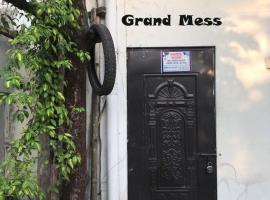 Grand Mess, hotel with parking in Comilla