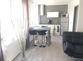 VILLAWELCOM - Appartement 1 - 100m plage – apartament w mieście Canet-en-Roussillon