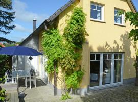 Haus Baabinchen - Ferienhaus mit Kamin und Terrasse