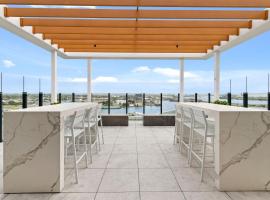 Top of the World Sky High Luxury, luxusní hotel v destinaci Newcastle