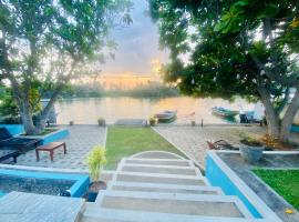 Villa Riverside, homestay in Aluthgama