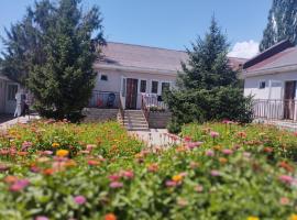 пансионат Нептун, hotel v destinaci Korumdy