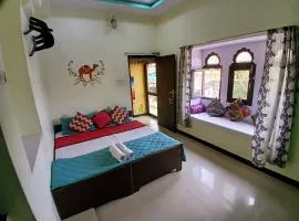 Crazy Camel Hotel & Safari
