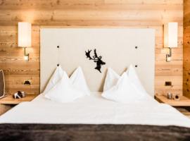 Hotel Dorfer Alpine&Charming, hotel a Selva di Val Gardena