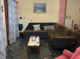 House close to the port Piraeus and metro station