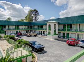 OYO Hotel Douglas GA US-441, hotel u gradu 'Douglas'