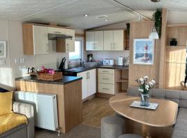 Phoenix caravan hire, Trecco bay, hotel Porthcawlban