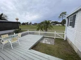 Hilton Head Blvd - Golf Course View