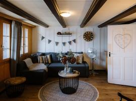 Bijou Beatus - Lakeview Sunset Retreat